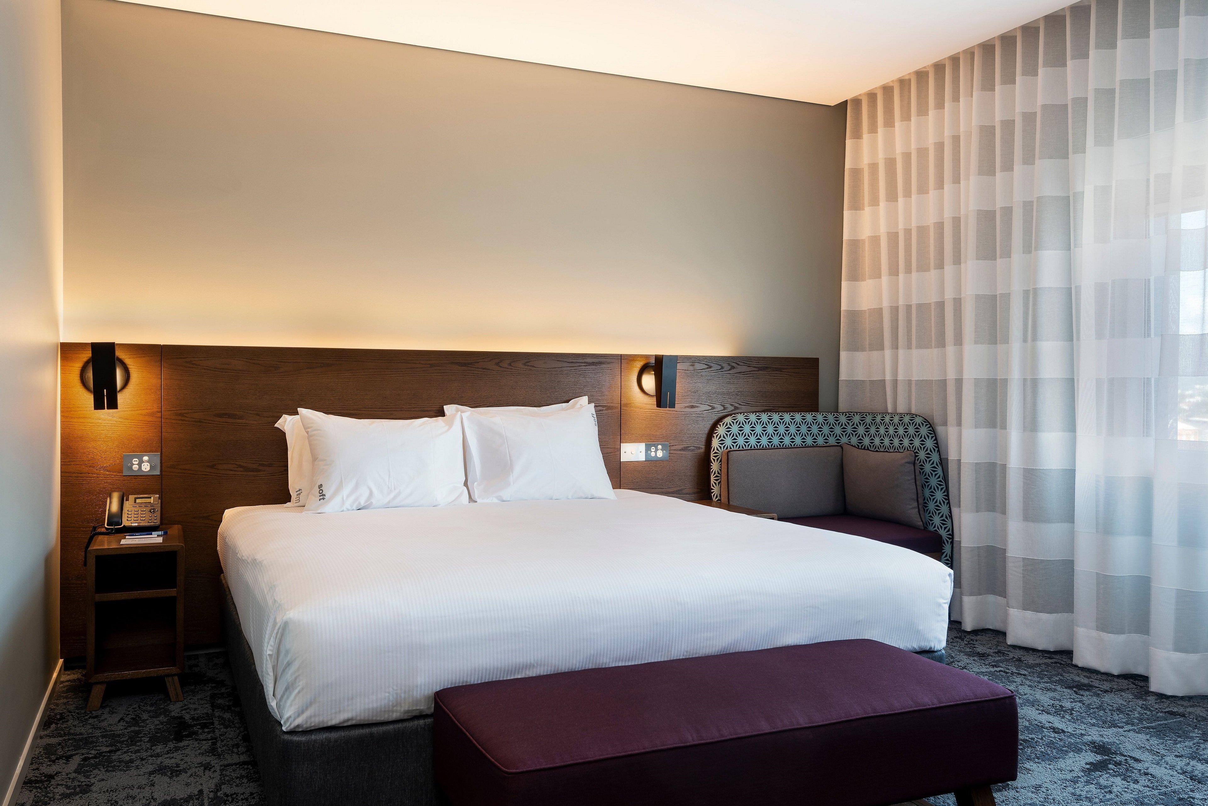 Holiday Inn Express Newcastle By Ihg Exterior foto